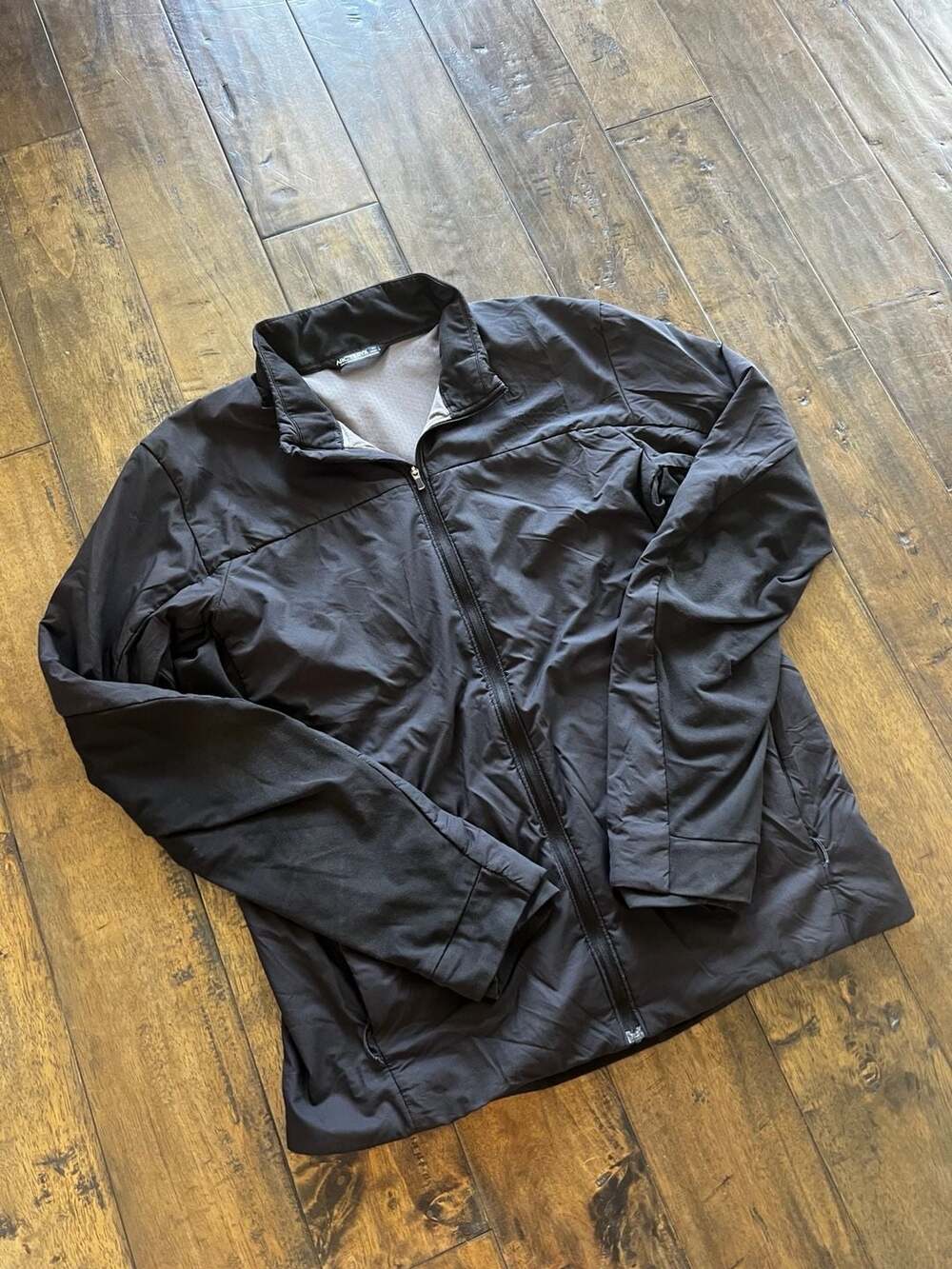 Arc'teryx Men's Black Full Zip Lightweight Active Windbreaker Jacket Size L